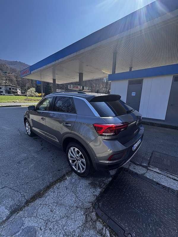 Usata VW T-Roc Life 116 CV (85 kW) 2022 SUV