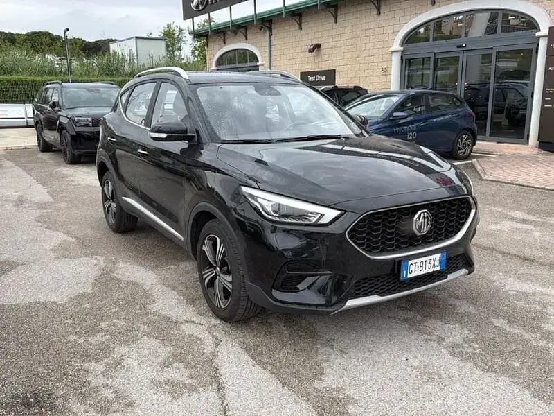 Usado MG ZS Comfort 106 CV (77 kW) 2024 Negro SUV