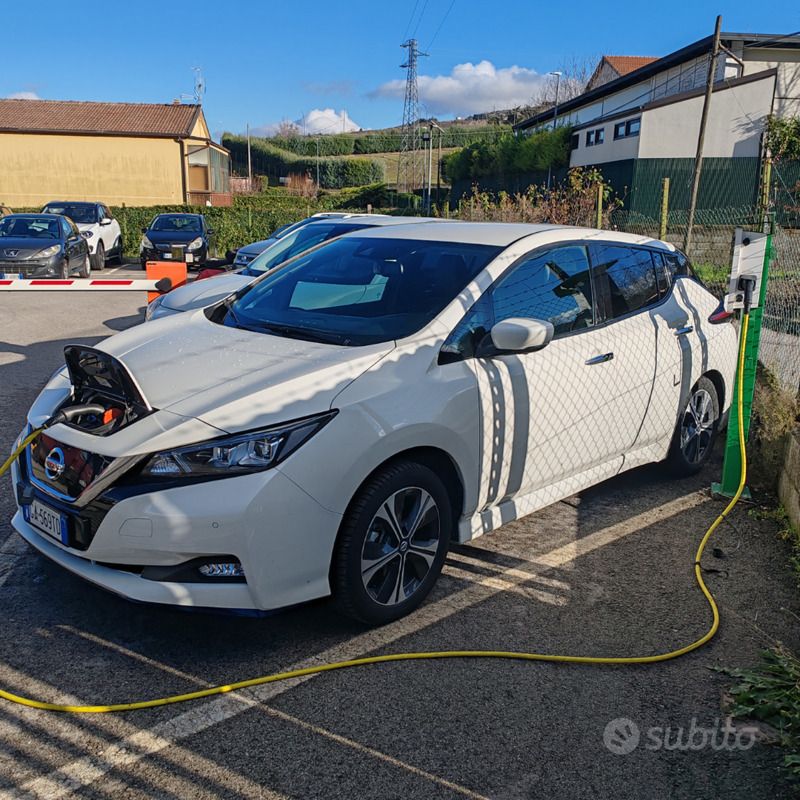 Bianco Usata 2020 Nissan Leaf Due volumi | 9000 € (Cara) - Immagine 1/3