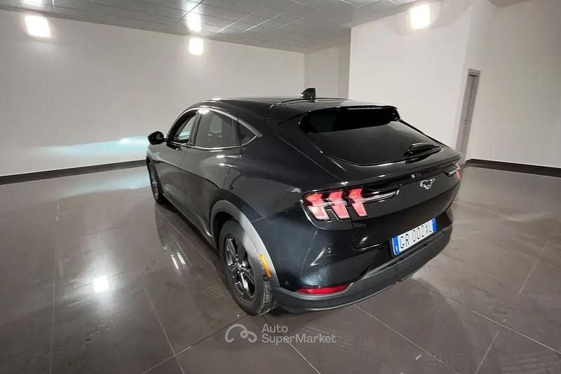 Usata Ford Mustang Mach-E Standard Range 197 kW (269 CV) 2023 Nero SUV