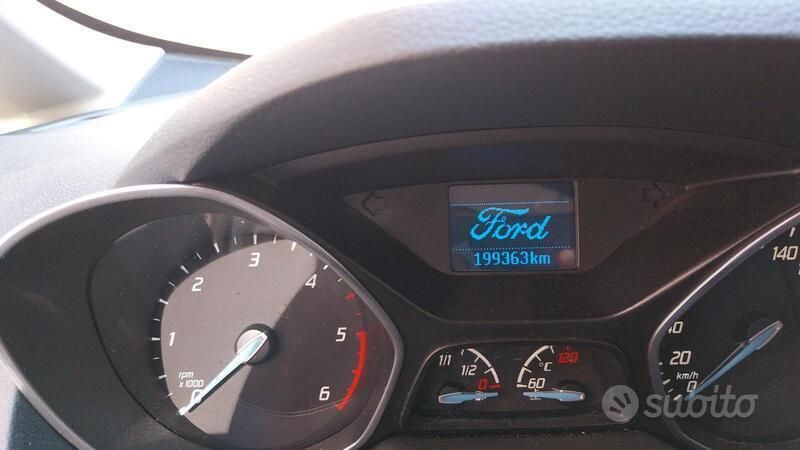 Käytetty Ford C-MAX 115 HP (84 kW) 2013 Sininen Tila-auto