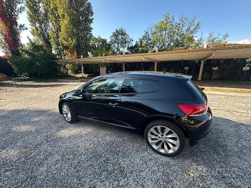 Usata VW Scirocco 160 CV (117 kW) 2010 Nero Coupé