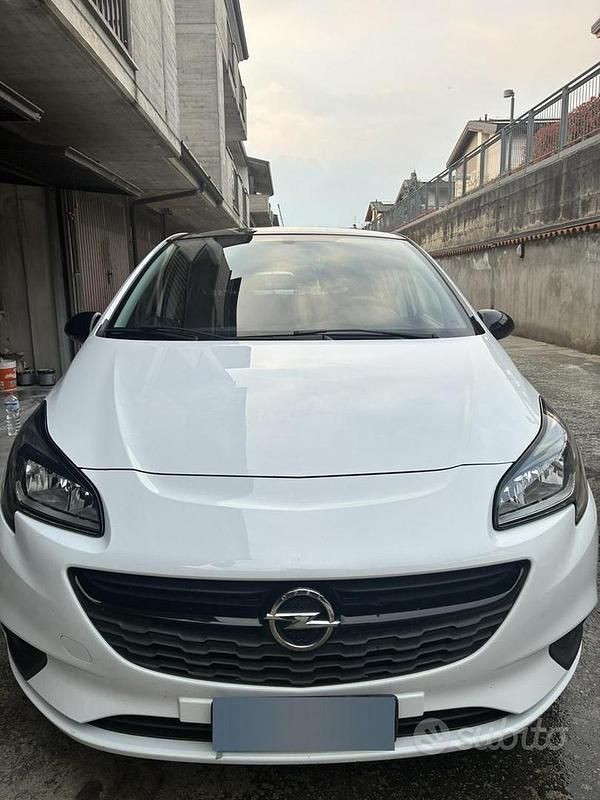 Usata Opel Corsa 70 CV (51 kW) 2017 Utilitaria