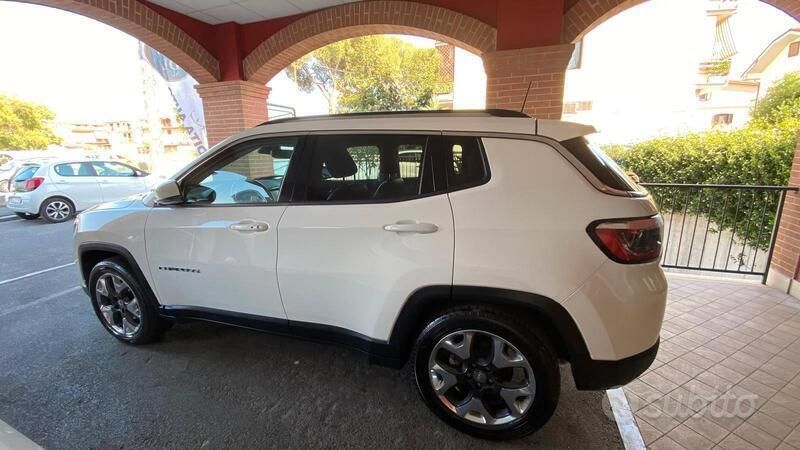 Usata Jeep Compass 120 CV (88 kW) 2019 Bianco SUV