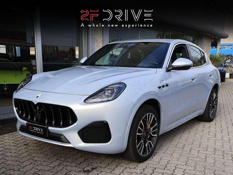 Bianco astro Usata 2023 Maserati Grecale GT SUV | 47.900 € (Super prezzo) - Immagine 1/4