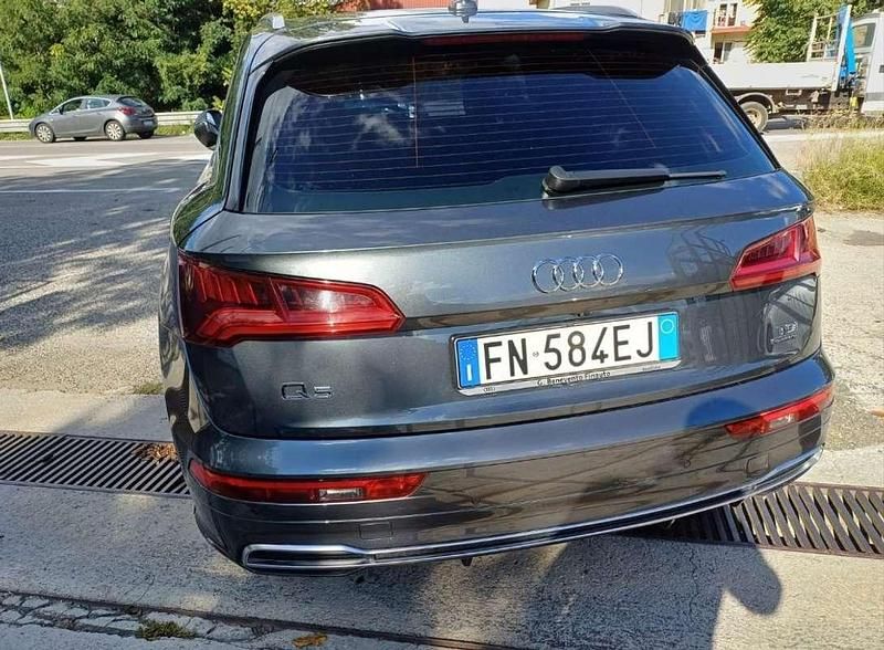 Usata Audi Q5 S-Line 190 CV (139 kW) 2018 Argento SUV