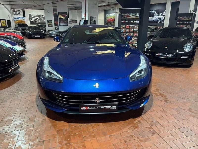 Usata Ferrari GTC4Lusso 689 CV (506 kW) 2019 Blu tour de france Station wagon