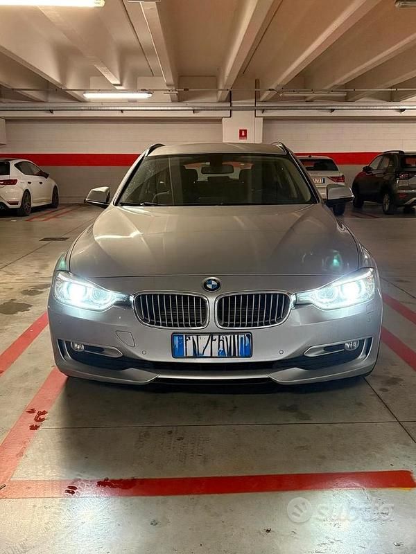Usata BMW 320 Efficient Dynamics 184 CV (135 kW) 2012 Grigio Station wagon