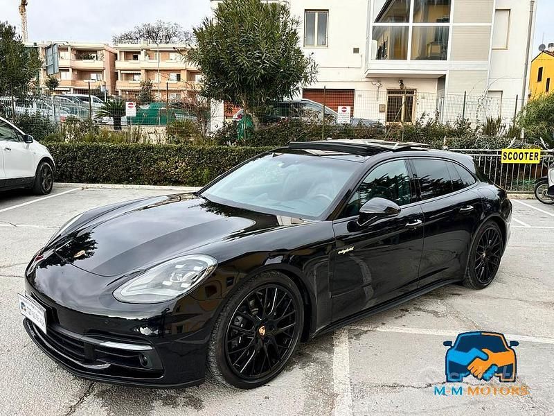 Usata Porsche Panamera S E-Hybrid Sport Turismo 462 CV (339 kW) 2019 Nero Berlina