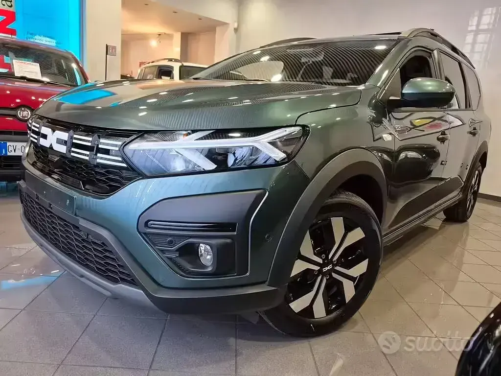 Nuova Dacia Jogger Expression 101 CV (74 kW) 2026 Verde Monovolume
