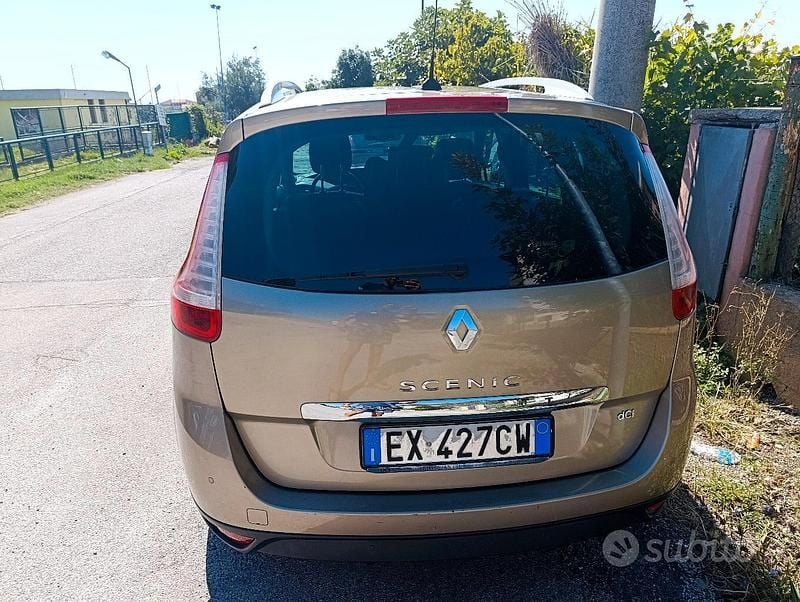 Usata Renault Grand Scénic III Bose Edition 130 CV (95 kW) 2014 Monovolume