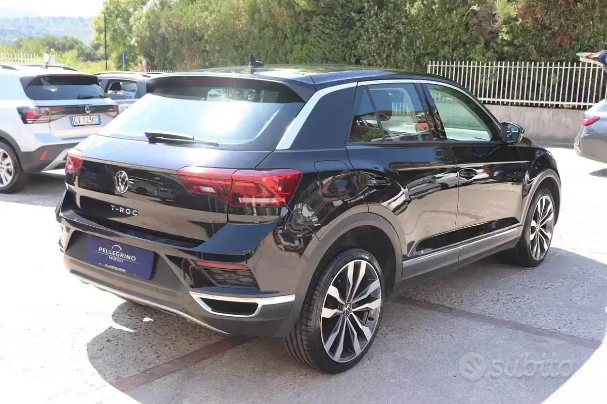 Usata VW T-Roc Advance 150 CV (110 kW) 2020 Nero SUV