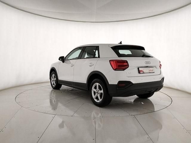 Usata Audi Q2 Business 116 CV (85 kW) 2024 Bianco arkona SUV