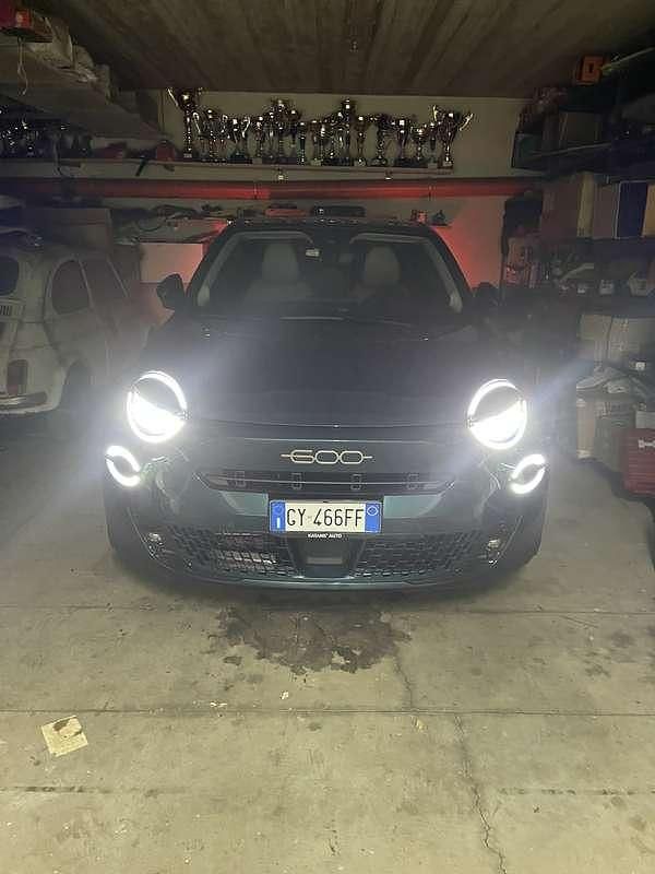 Usata Fiat 600 La Prima 101 CV (74 kW) 2025 SUV
