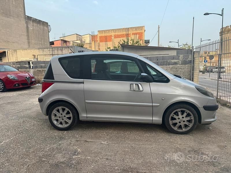Usata Peugeot 1007 95 CV (69 kW) 2006 Grigio Monovolume