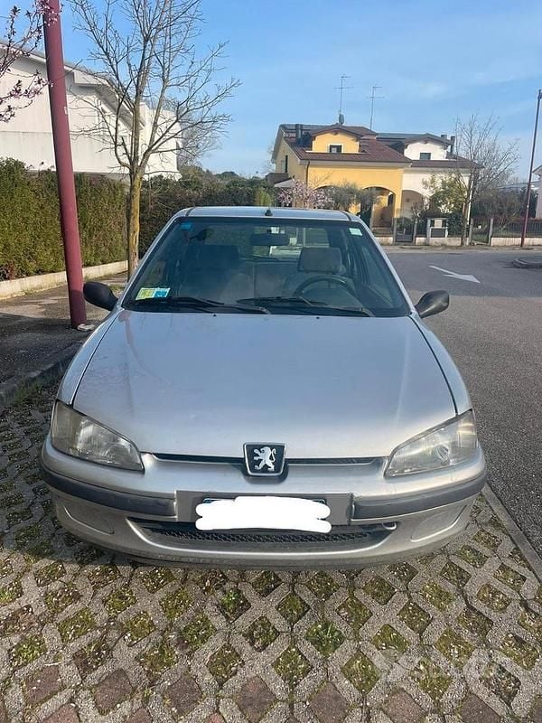 Usata Peugeot 106 60 CV (44 kW) 1999 Grigio Utilitaria