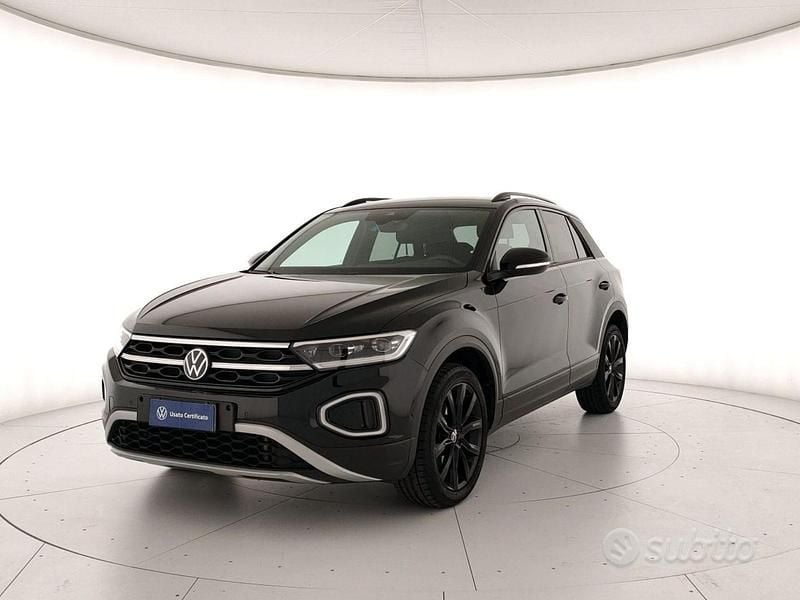 Usata VW T-Roc Style 150 CV (110 kW) 2023 Nero SUV