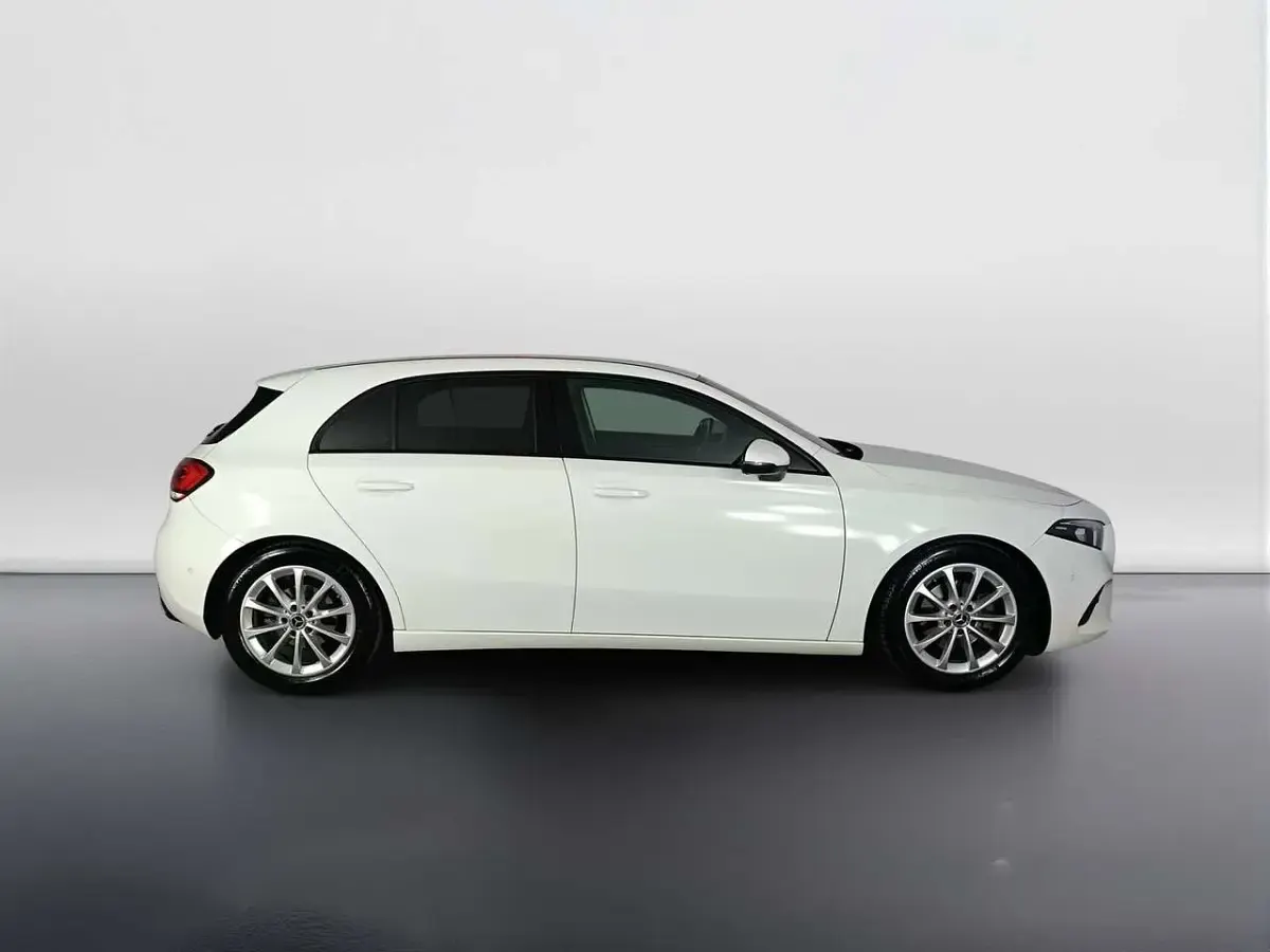 Usata Mercedes A180 116 CV (85 kW) 2019 Bianco Berlina