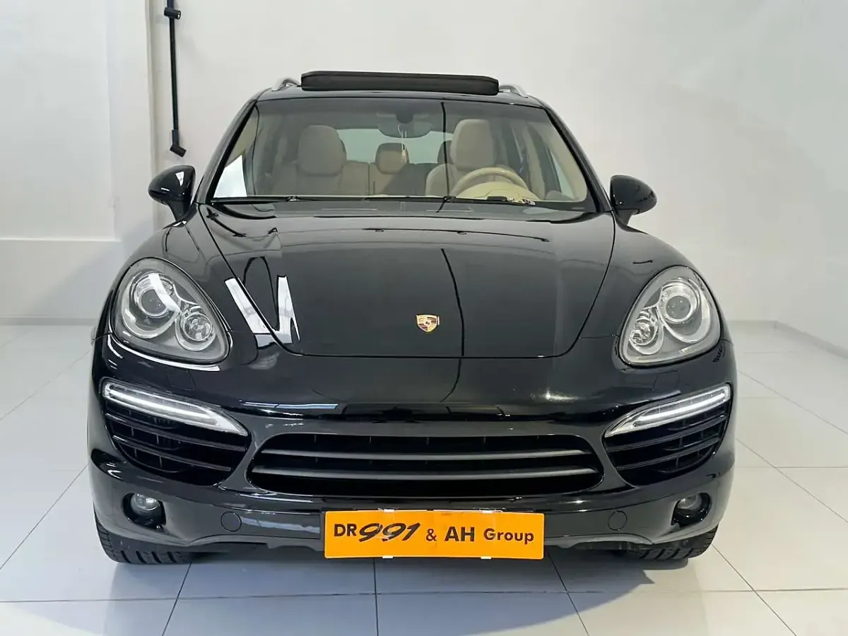 Usata Porsche Cayenne 245 CV (180 kW) 2012 Nero SUV