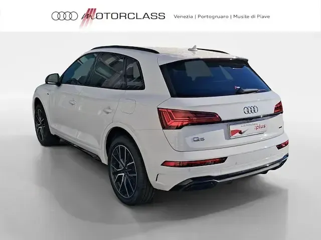 Usata Audi Q5 S-line plus 299 CV (219 kW) 2024 Bianco arkona SUV