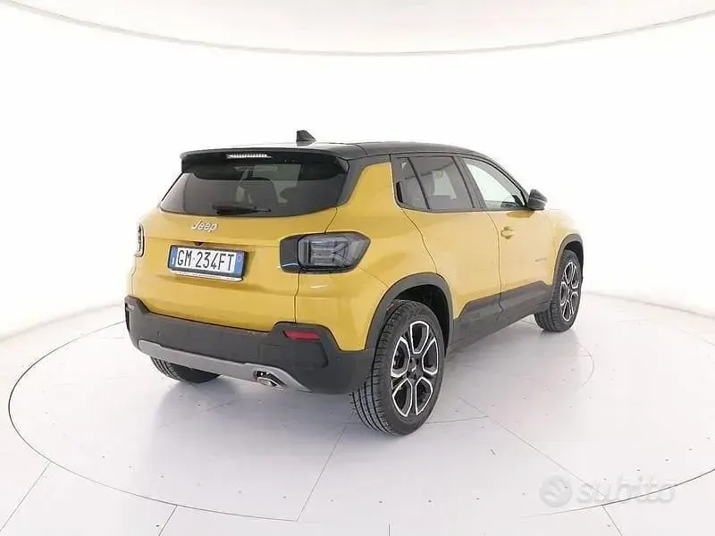 Usata Jeep Avenger Summit 101 CV (74 kW) 2023 Giallo SUV