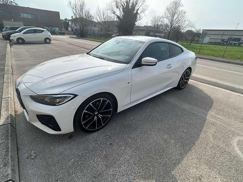 Usata BMW 420 M Sport 190 CV (139 kW) 2022 Bianco Coupé