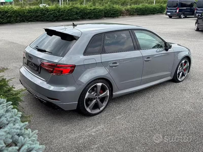 Usata Audi RS3 400 CV (294 kW) 2019 Grigio nardo Berlina