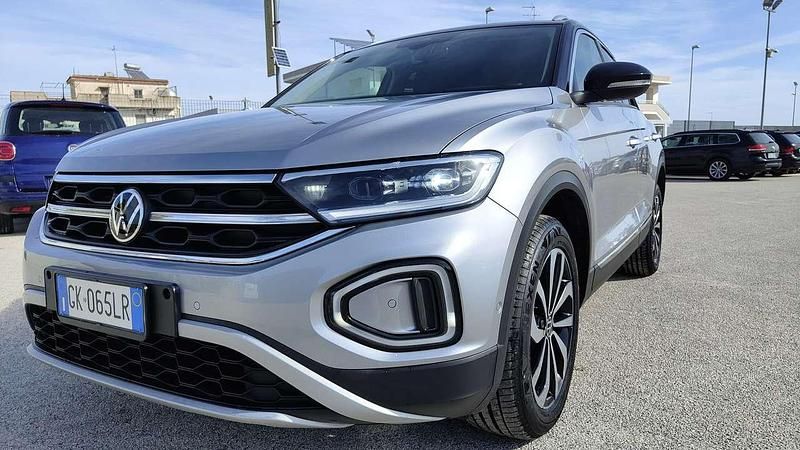 Usata VW T-Roc Style 110 CV (80 kW) 2022 Grigio SUV