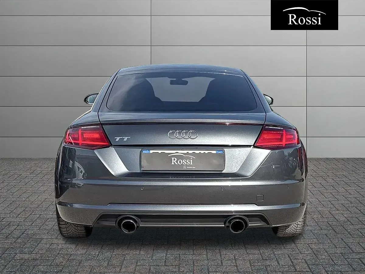 Usata Audi TT S-Line 180 CV (132 kW) 2016 Grigio medio metallizzato Coupé