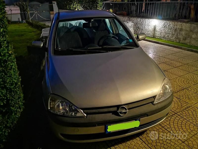 Usata Opel Corsa 2001 Utilitaria