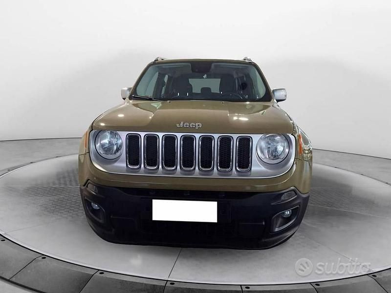 Usata Jeep Renegade Limited 140 CV (102 kW) 2015 Verde SUV