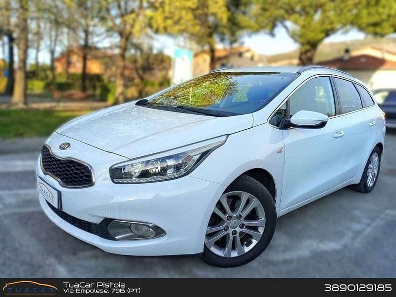 Usata Kia Ceed 90 CV (66 kW) 2015 Bianco Utilitaria