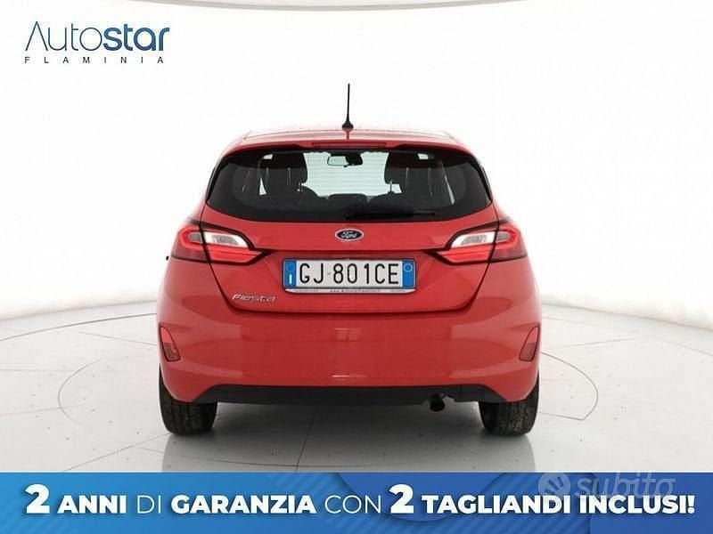 Usata Ford Fiesta 75 CV (55 kW) 2022 Rosso Utilitaria