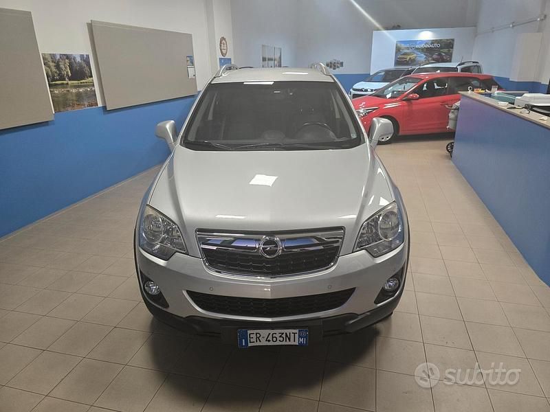 Usata Opel Antara 163 CV (119 kW) 2013 Grigio SUV