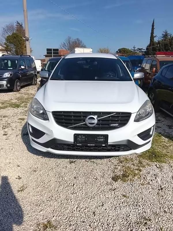 Usata Volvo XC60 R-Design Kinetic 215 CV (158 kW) 2014 Bianco SUV