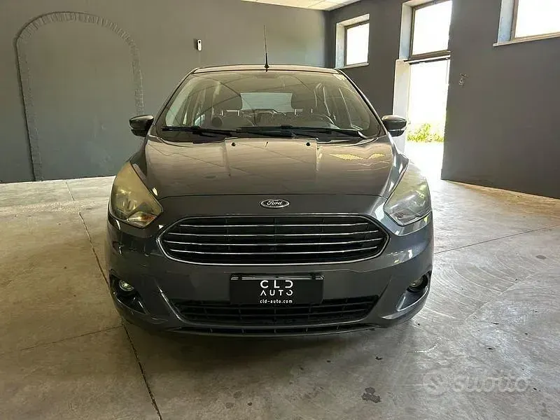 Usata Ford Ka Ultimate 86 CV (63 kW) 2016 Grigio Berlina