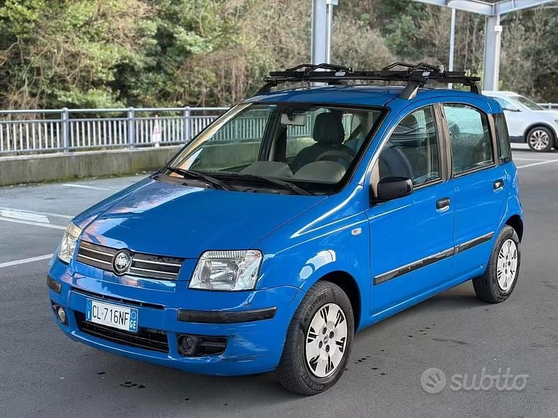 Usata Fiat Panda Dynamic 60 CV (44 kW) 2004 Blu Utilitaria