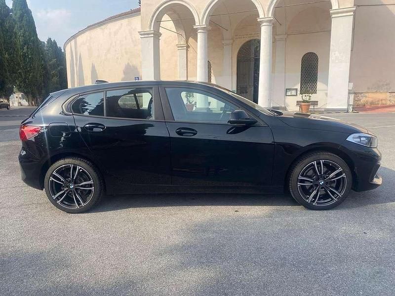 Usata BMW 118 Advantage 140 CV (102 kW) 2020 Nero Utilitaria