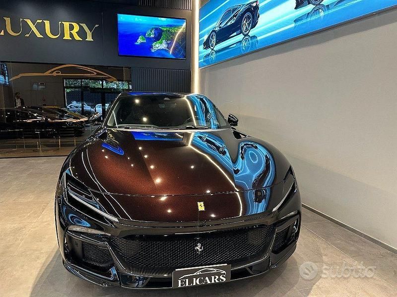Usata Ferrari Purosangue 718 CV (528 kW) 2024 Nero purosangue metallizzato SUV