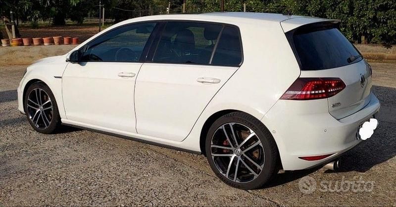 Usata VW Golf VII Sound 184 CV (135 kW) 2014 Bianco Berlina