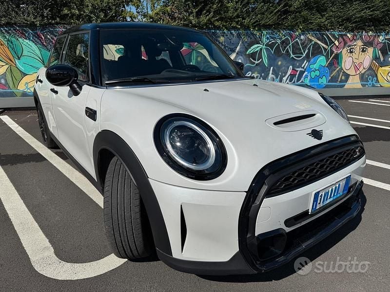 Usata 2022 Mini Cooper S Utilitaria | 28.500 € - Immagine 1/4