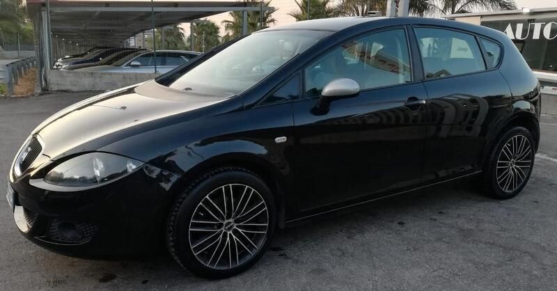 Nero Usata 2006 Seat Leon Stylance Tre volumi | 2999 € (Buon prezzo) - Immagine 1/4
