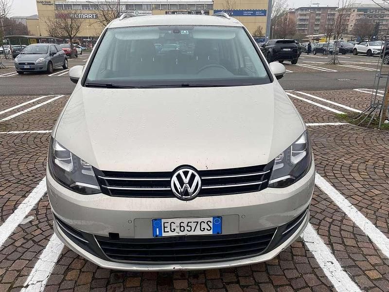 Usata VW Sharan Highline 140 CV (102 kW) 2011 Argento Monovolume