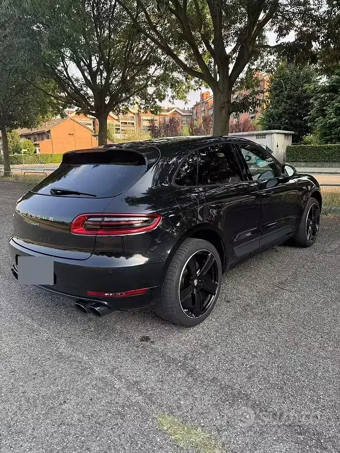 Usata Porsche Macan 252 CV (185 kW) 2016 Nero SUV