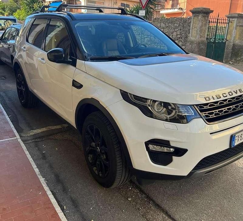 Bianco Usata 2019 Land Rover Discovery Sport HSE Luxury SUV | 11.000 € (Super prezzo) - Immagine 1/4