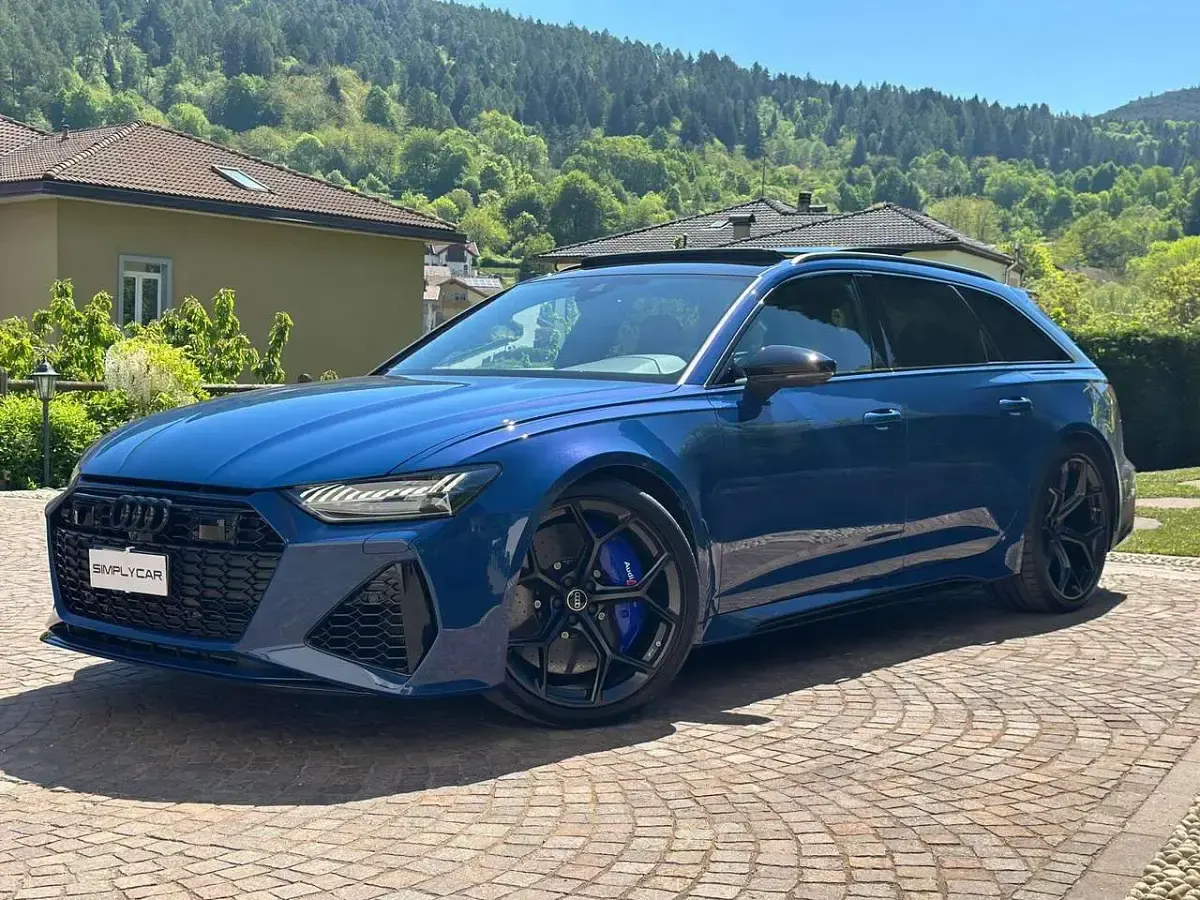 Usata Audi RS6 Performance 630 CV (463 kW) 2024 Blu ascari Station wagon
