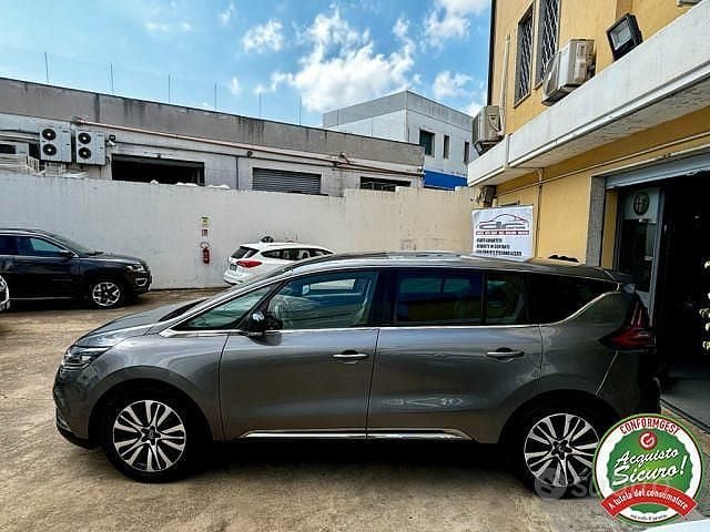 Usata Renault Espace Initiale 160 CV (117 kW) 2017 Grigio Monovolume