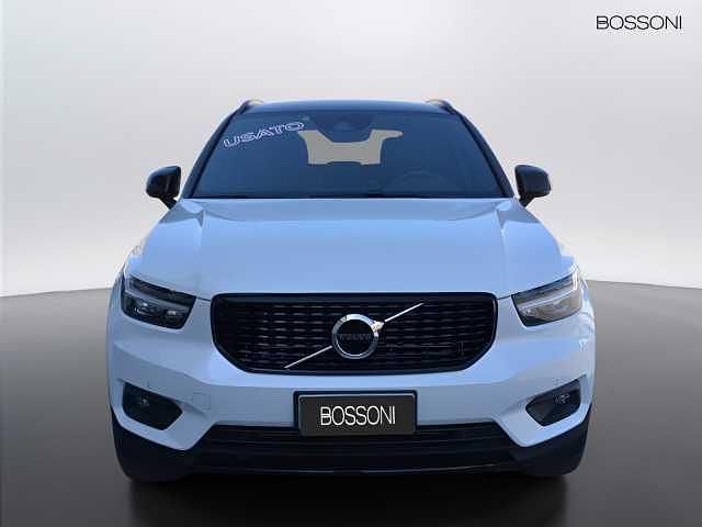 Usata Volvo XC40 R-Design 155 CV (114 kW) 2021 Bianco SUV