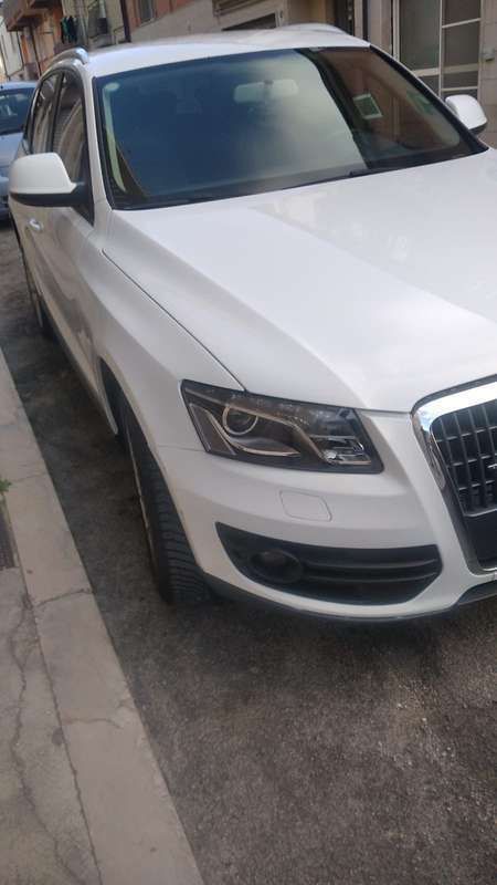 Usata 2010 Audi Q5 S-Line SUV | 6500 € (Super prezzo) - Immagine 1/4