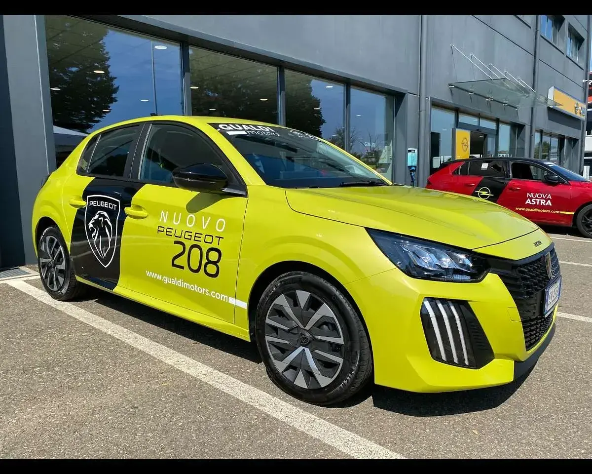 Nuova Peugeot 208 Style 101 CV (74 kW) 2026 Giallo agueda Utilitaria
